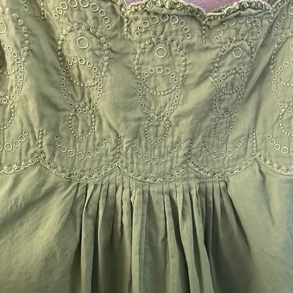 Dress - Picture 3 of 6
